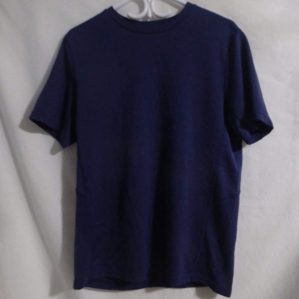 KARBON, pinstriped tee, set of 2, medium, GUC